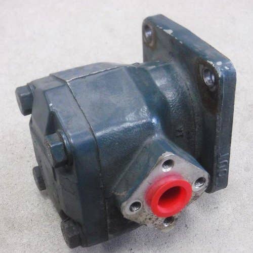 445579 | Hydraulic Pump | Kubota L235 L275 L2402 L2602 L4202 | Mitsubishi MT250 MT300D |  | 38240-76100 | 1996235300 | 38240-36100