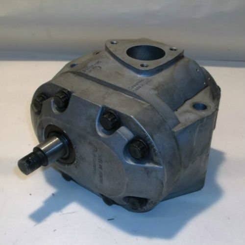 414243 | Hydraulic Pump | Massey Ferguson 2640 2675 2705 2745 2775 2805 3505 3525 3545 3630 3645 3650 3655 3660 3670 3680 3690 8120 8120 8140 8140 8150 8150 8160 8160 |  | 3790722M1 | 3038730M2