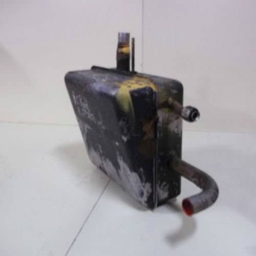 Used Hydraulic Reservoir fits Bobcat 843 6565554 Used Hydraulic Reservoir fits Bobcat 843 6565554
