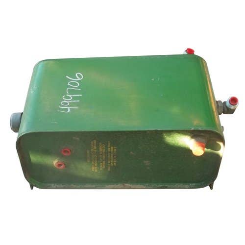 499706 | Hydraulic Reservoir | John Deere CTS 9400 9410 9450 9500 9510 9550 9560 9600 9610 9640 9650 9660 9680 9750 9760 9860 9880 |  | AH203598 | AH130168 | AH157973