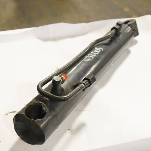 Used Hydraulic Tilt Cylinder - Left Hand fits Bobcat A770 S630 S650 S740 S750 S770 T630 T740 T750 T770 7235738