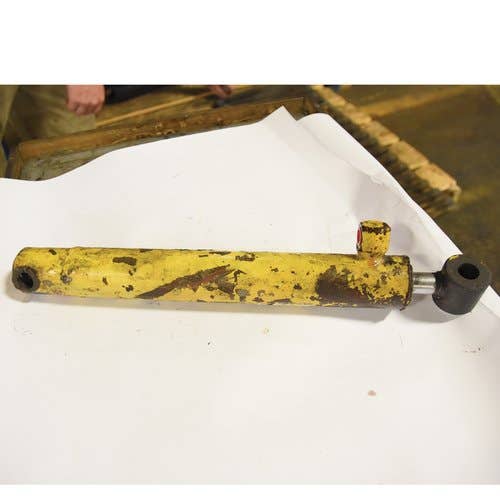 432058 | Hydraulic Tilt Cylinder | New Holland L225 L325 L425 L445 |  | 614098