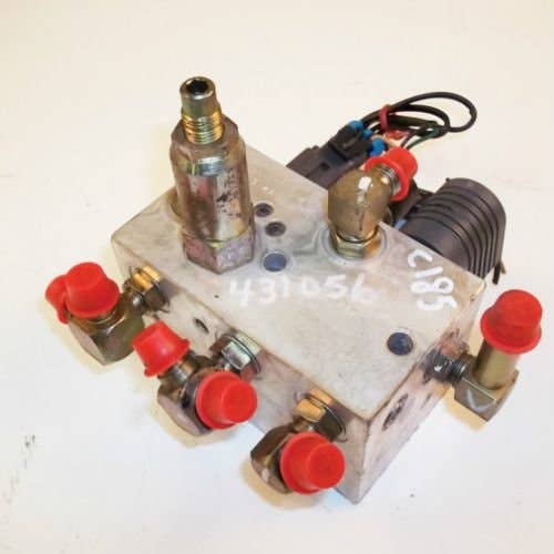 Used Hydraulic Valve fits New Holland L175 L180 L185 L190 LS160 LS170 LS180 LS185 LS185B LS190 LS190B LT185B LT190B fits Case 420 430 440 445 450 435 