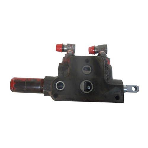 407000 | Hydraulic Valve | International | Farmall | IH Hydro 100 606 656 706 756 766 806 826 856 966 1026 1066 1206 1256 1456 1466 1468 1566 1568 2606 2656 2706 2756 2826 2856 21026 21256 21456 |  | 529911R93 | 529911R91 | 529911R92