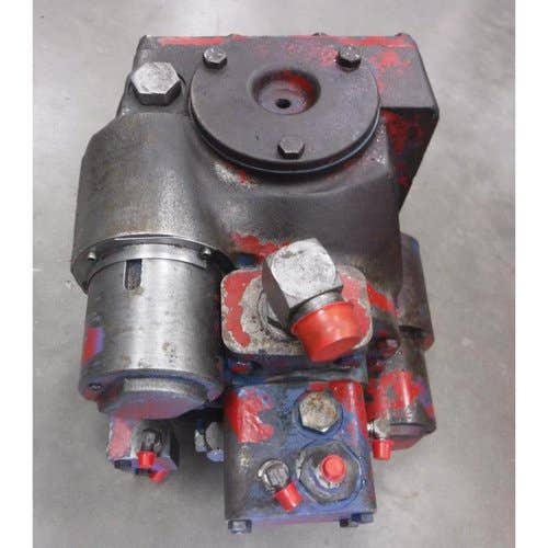 498190 | Hydrostatic Drive Motor | Case IH 1660 1680 |  | 1252342C92 | 1958084C1 | 1958085C1 | 140735C96 | 140735C92