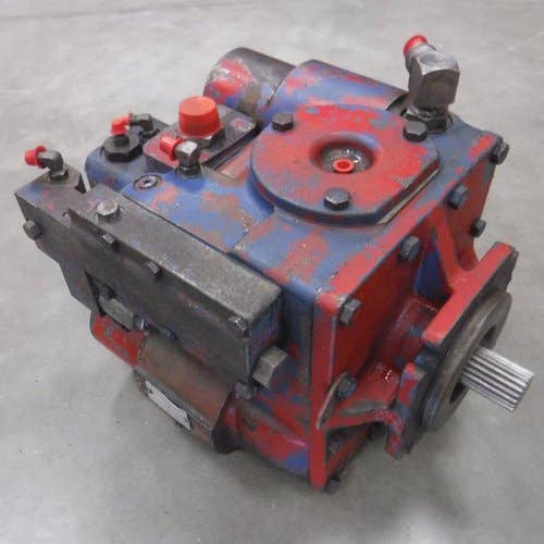 498190 | Hydrostatic Drive Motor | Case IH 1660 1680 |  | 1252342C92 | 1958084C1 | 1958085C1 | 140735C96 | 140735C92