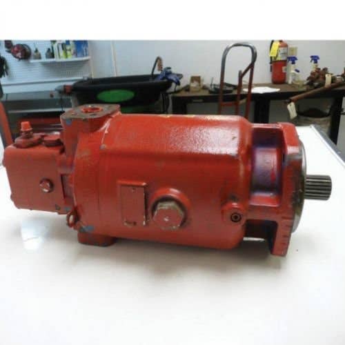 Used Hydrostatic Drive Motor fits Case IH 1660 1666 1688 1680 1343609C2 1343610C1 1343609C1