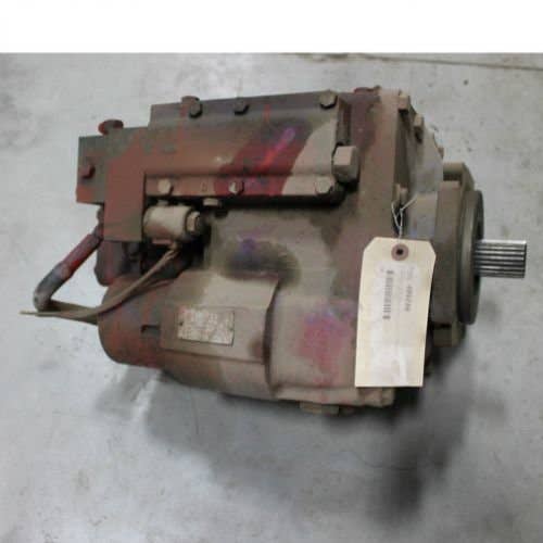499286 | Hydrostatic Drive Motor | Case IH 1660 1666 1680 1688 2055 |  | 1343744C1 | 1343743C1