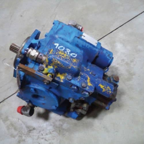 497537 | Hydrostatic Drive Pump Assembly | Ford 9030 | Versatile 256 276 |  | V107815
