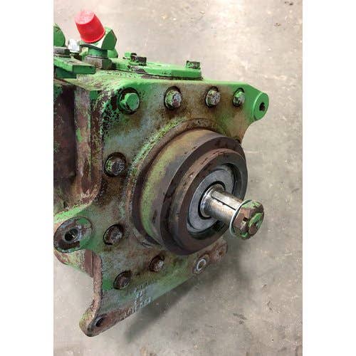 433027 | Hydrostatic Drive Pump | John Deere 6602 6620 7720 |  | AH98889  | AH107887