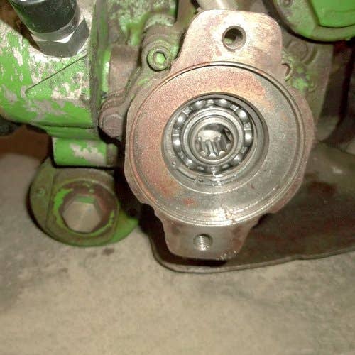 400455 | Hydrostatic Pump | John Deere CTSII 9600 9610 9650 9650 CTS 9650 STS 9660 9660 CTS 9750 STS |  | AH131385 | AH160790 | AH169758 | AH204383 | AH218588 | 6493-049 | AH221232