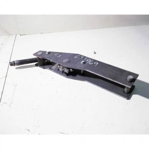 432019 | Idler Lever - LH | New Holland L781 L783 L784 L785 |  | 631969 | 80631969