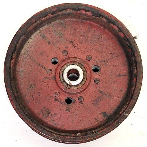 435733 | Idler Pulley | Case IH 1010 1620 1640 1660 1666 1670 1680 1682 1688 2144 2166 2188 2366 2388 | John Deere 3300 4400 4400 4420 6600 6601 6602 6620 6622 7700 7701 7720 7721 |  | 566518R91 | 853788 | AH14097 | 275376 | W9863420 | 566519R1 | 58106