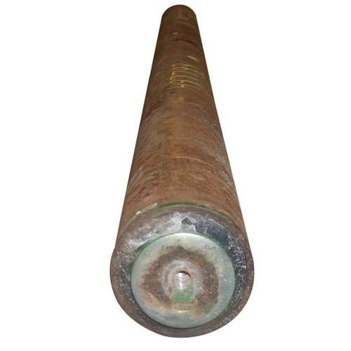 Used Idler Roller fits John Deere 530 535 546 547 550M 556 557 558 559 560M 560R 566 567 568 569 AE54311