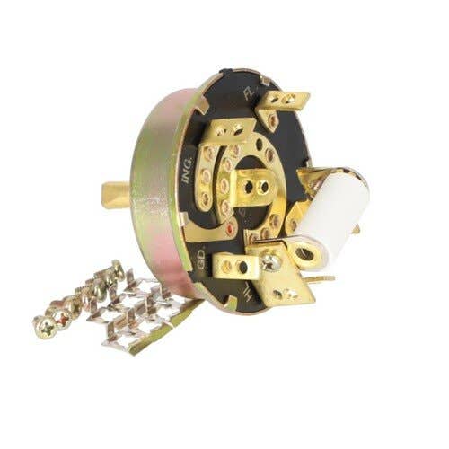 116853 | Ignition & Light Switch - 12 Volt | John Deere 50 50 50 50 60 60 60 60 70 70 520 620 620 720 |  | AA5397R