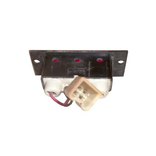 445211 | Indicator Light Assembly | John Deere 850 850 950 950 1050 1050 |  |  CH11893