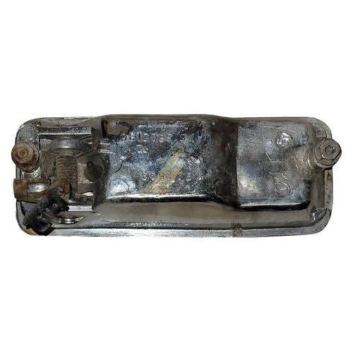 Used Inner Door Handle Assembly - Right Hand fits International Hydro 186 786 886 986 1086 1486 1586 3088 3288 3388 3588 3688 3788 5088 5288 111395C1 Used Inner Door Handle Assembly - Right Hand fits International Hydro 186 786 886 986 1086 1486 1586 3088 3288 3388 3588 3688 3788 5088 5288 111395C1