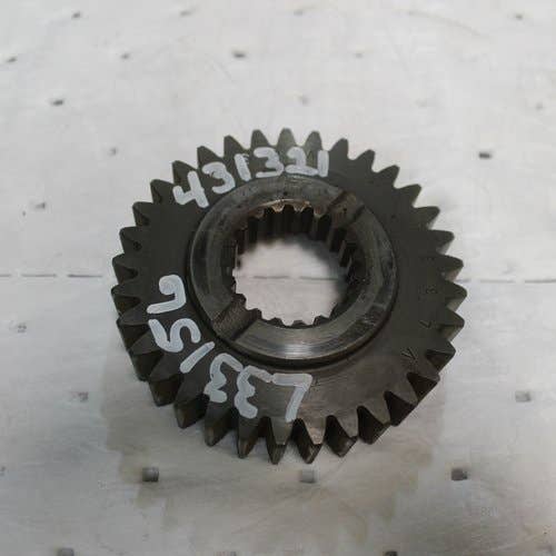 431321 | Input Sun Gear | John Deere 2040S 2140 2251N 2350 2355N 2440 2541 2550 2555 2640 2651 2750 2755 2855N 2940 2950 2951 2955 3040 3140 3141 3351 |  | L33156