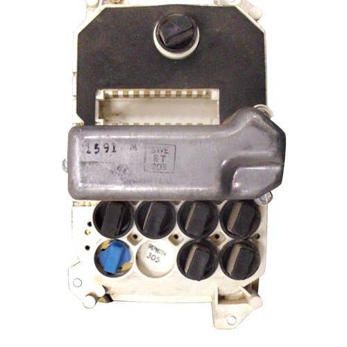 430704 | Instrument Cluster | John Deere 8440 8640 |  | RE66827 | RE10837 | AR84196