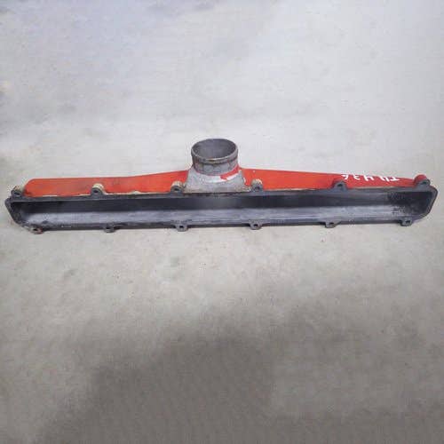 450890 | Intake Manifold | International | Farmall | IH D414 DT414 D436 D466 DT436 DT466 DT466B DTI466 DTI466B DTI466C |  | 675633C92 | 675153C1