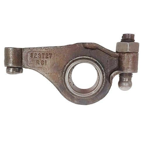 441146 | Intake Rocker Arm | International | Farmall | IH D188 D236 D282 D301 414 420 560 660 706 2606 2706 |  | 323727R91
