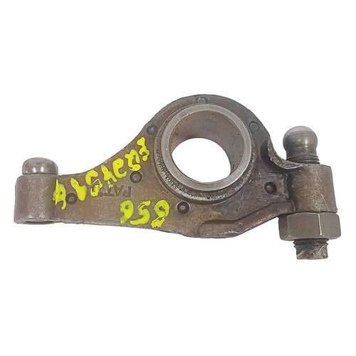 441146 | Intake Rocker Arm | International | Farmall | IH D188 D236 D282 D301 414 420 560 660 706 2606 2706 |  | 323727R91