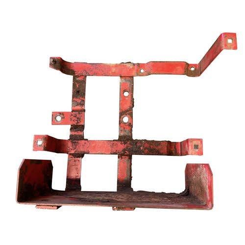 425380 | Auxiliary Fuel Tank Bracket | International | Farmall | IH 886 986 1086 1486 1586 3088 3288 3688 |  | 104282C1