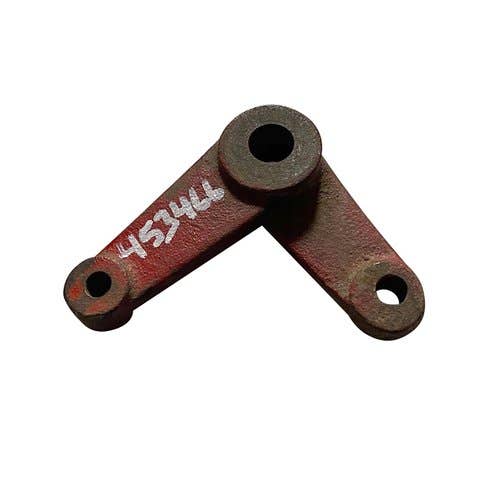453466 | Torque Amplifier Valve Operating Arm | International | Farmall | IH 786 886 986 1086 1486 1586 3388 3588 3788 |  | 120002C1