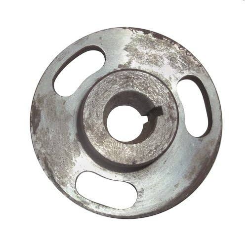 450874 | Injection Pump Gear Hub | International | Farmall | IH D155 D179 D206 D239 D246 D310 D358 Hydro 84 248 258 268 278 433 474 484 485 533 553 584 585 633 644 654 684 685 706 724 733 744 784 785 824 833 844 884 885 2400A |  |  3055067R2 | 3055067R1