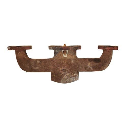 Used Exhaust Manifold fits International 330 340 504 2504 D188 340 2504 308388R1 Used Exhaust Manifold fits International 330 340 504 2504 D188 340 2504 308388R1