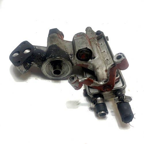450884 | Oil Filter Base | International | Farmall | IH D310 D358 782 | Case IH 782 |  | 3136384R2