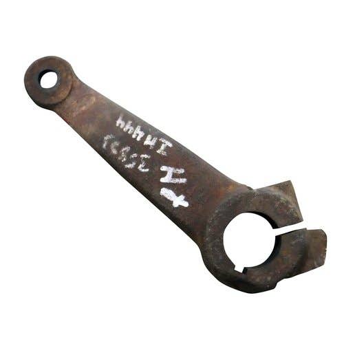 406158 | Steering Arm - Right Hand | International | Farmall | IH 404 424 444 444 2404 2404 2424 2424 2444 2444 |  | 376348R1