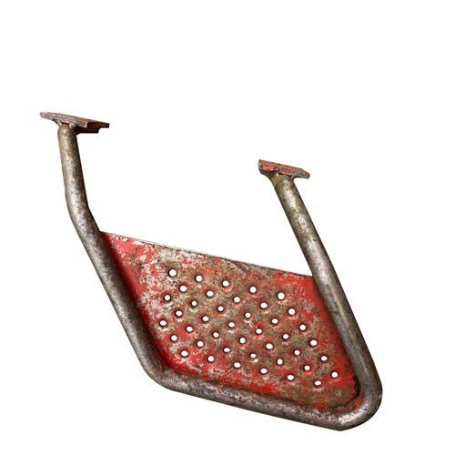 444362 | Step | Left Hand | International | Farmall | IH Hydro 70 Hydro 86 544 656 666 686 2544 |  | 397133R1