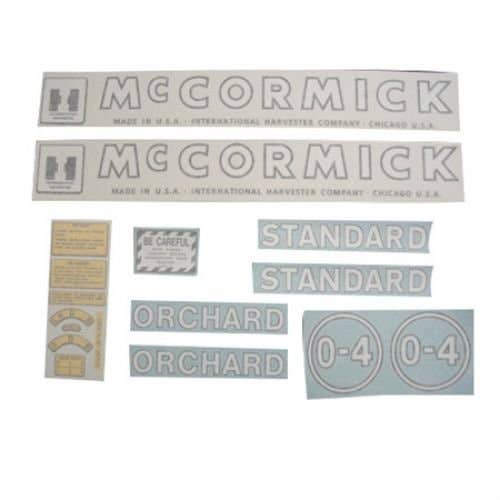100920 | International McCormick Decal Set | O-4 Standard/ Orchard | Vinyl | International | Farmall | IH O4 |