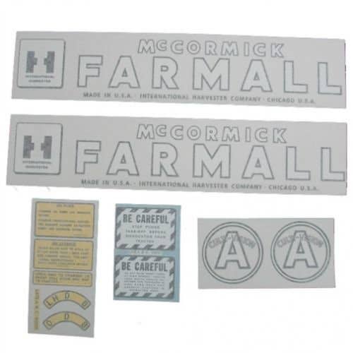 100917 | International McCormick Farmall Decal Set | BN Culti-Vision | Vinyl | International | Farmall | IH B |