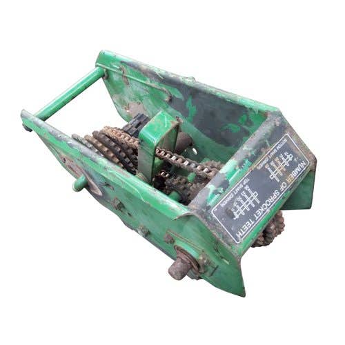 421417 | Fertilizer Transmission Assembly | John Deere 1700 1750 1770 7200 |  | AA36457 | AA31693 |   |  AA31694