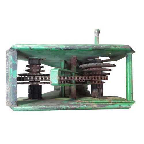 421417 | Fertilizer Transmission Assembly | John Deere 1700 1750 1770 7200 |  | AA36457 | AA31693 |   |  AA31694
