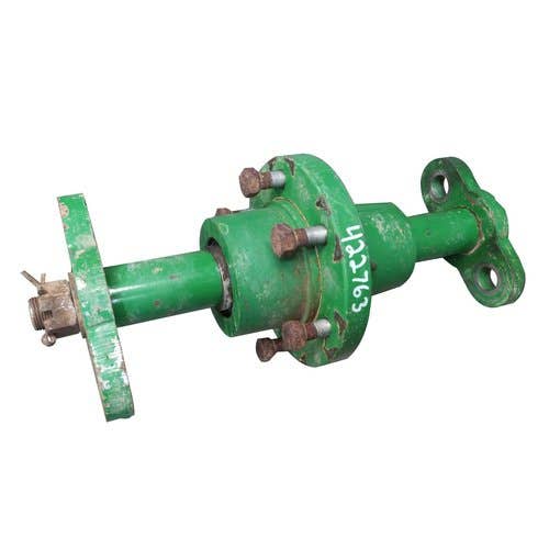 422763 | Wheel Hub Assembly | John Deere 1780 |  | AA40601