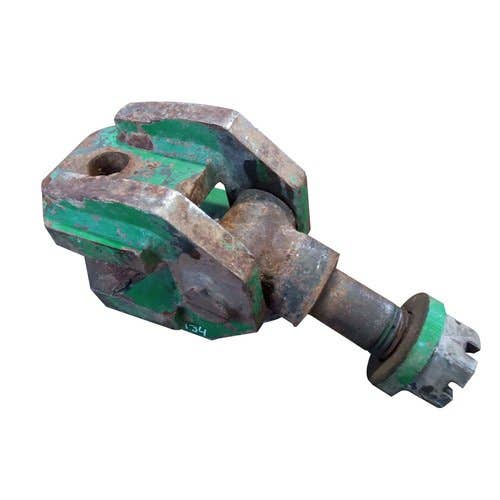 422734 | Hitch Clevis | John Deere 1780 |  | AA56267 | AA44025