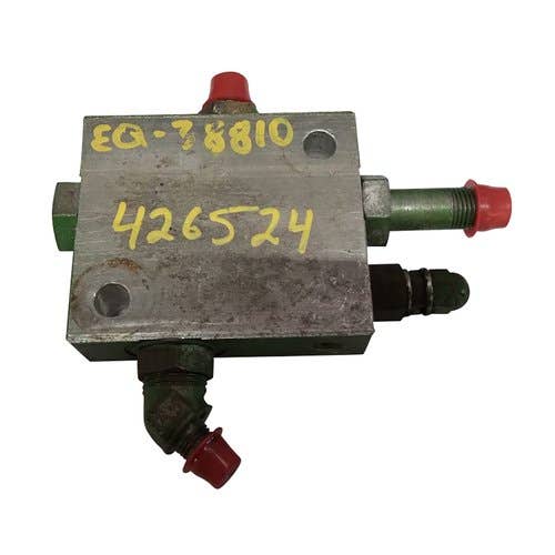 426524 | Check Valve | John Deere 410 510 |  | AE35634 | AE49287