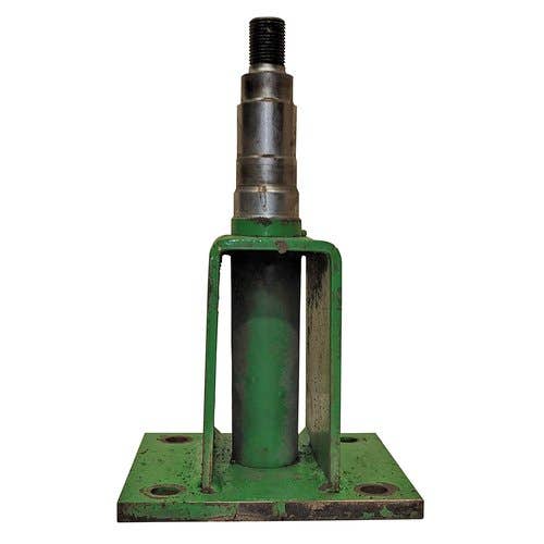 410526 | Spindle LH | John Deere 348 |  | AE38538 | AE33957