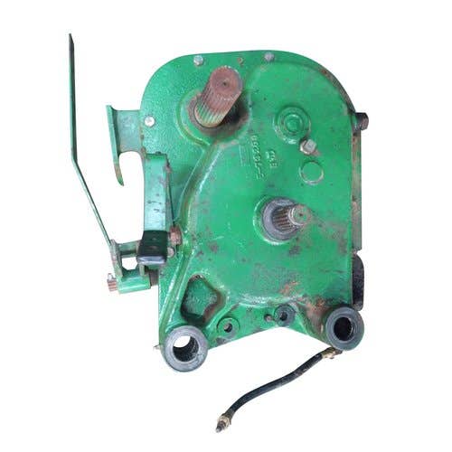 425278 | Reversing Feed Roll Gear Box Assembly | John Deere 3950 3970 |  | AE38677 | E66611 |  E73289   |  AE44867 |  AE37066 |  E62477