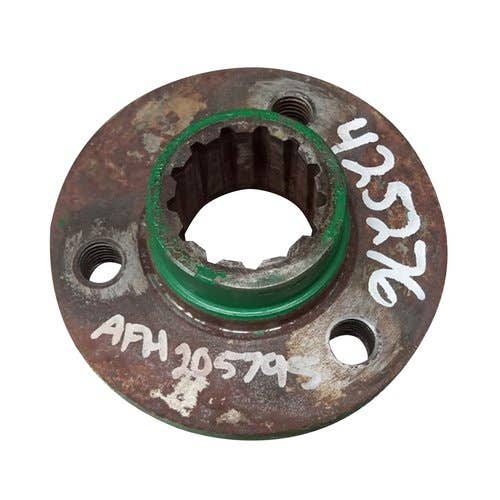 425276 | Fan Drive Hub | John Deere 3940 3950 3955 3960 3970 |  | AFH205795 | E97860