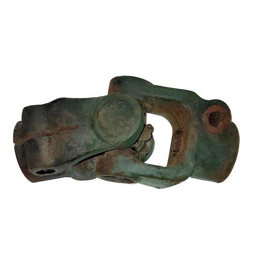 408405 | Universal Joint | John Deere 440E 449 450E 450E 450M 459 459E 459 Silage Special 460M 460R 469 469 Premium 469 Sillage Special 550M 559 559 Silage Special 560M 560R 569 569 Premium 569 Sillage Special |  | AFH206194