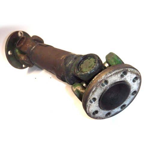 Used Universal Drive Shaft fits John Deere 6200 6300 6400 6500 AL77611 Used Universal Drive Shaft fits John Deere 6200 6300 6400 6500 AL77611