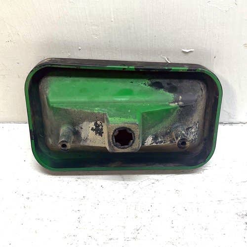 419745 | Tail Lamp Assembly Right Hand | John Deere 655 755 855 |  | AM102142