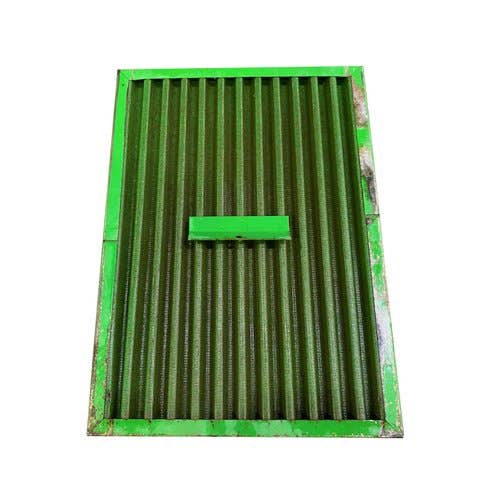 Used Side Screen Left or Right Hand fits John Deere 6000 AN153123, AN151998 Used Side Screen Left or Right Hand fits John Deere 6000 AN153123, AN151998