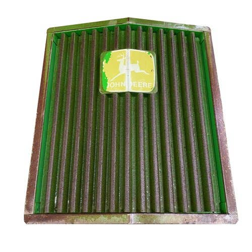 Used Front Grille Screen fits John Deere 6000 AN153138 Used Front Grille Screen fits John Deere 6000 AN153138