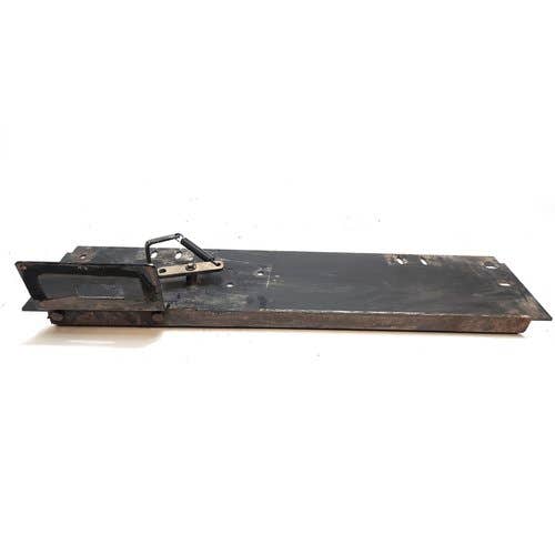 405811 | Boom Lock Bracket | John Deere CT322 317 320 |  | AT308728