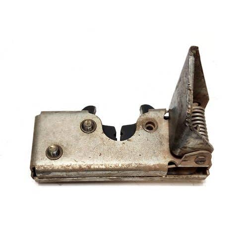 409765 | Rear Door Latch | John Deere 317 320 |  | AT321320